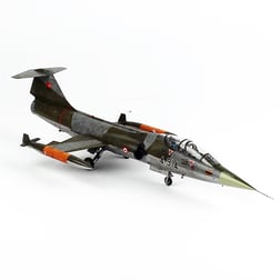 1/48 TF 104G Star Fighter, Sergilemeye Hazır Plastik Savaş Uçağı Modeli