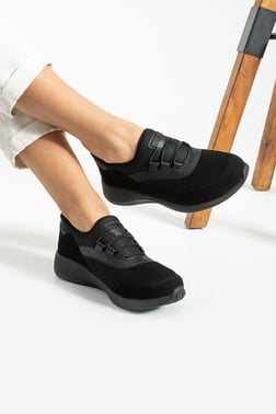 Siyah Anatomik Esnek Taban Slip-on Spor Ayakkabı Günlük Sneaker