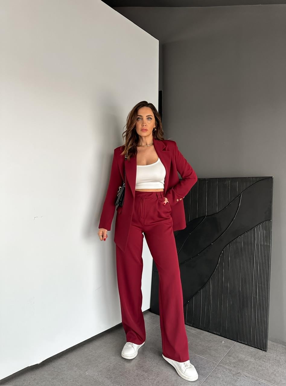 Bordo Asimetrik Düğmeli Şık Takım