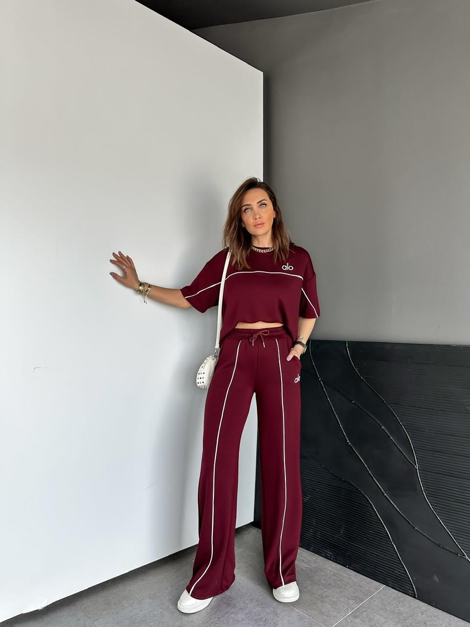 Bordo Biyeli Modal Spor Takım