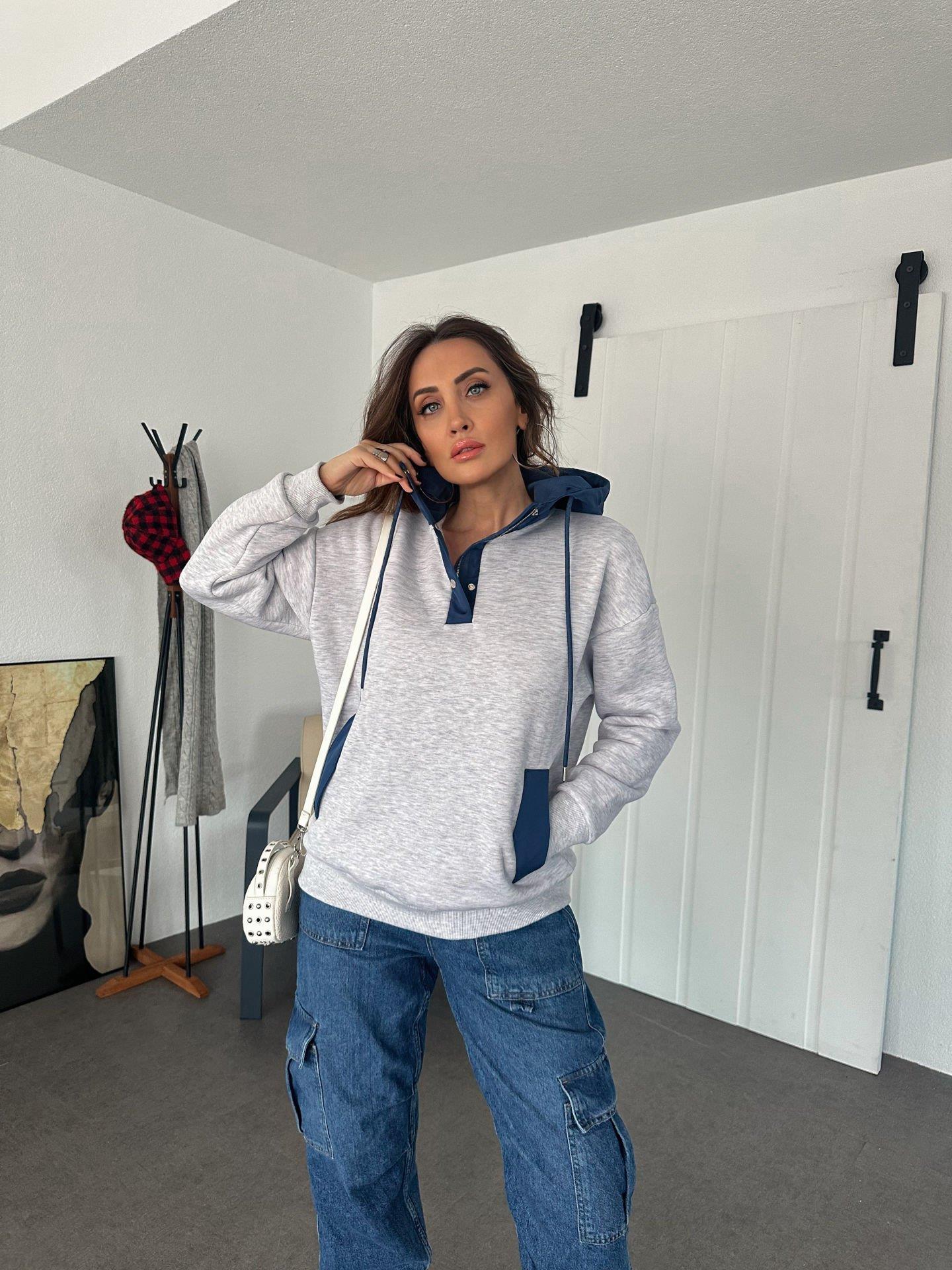 Gri Paraşüt Detaylı Kapşonlu Sweatshirt