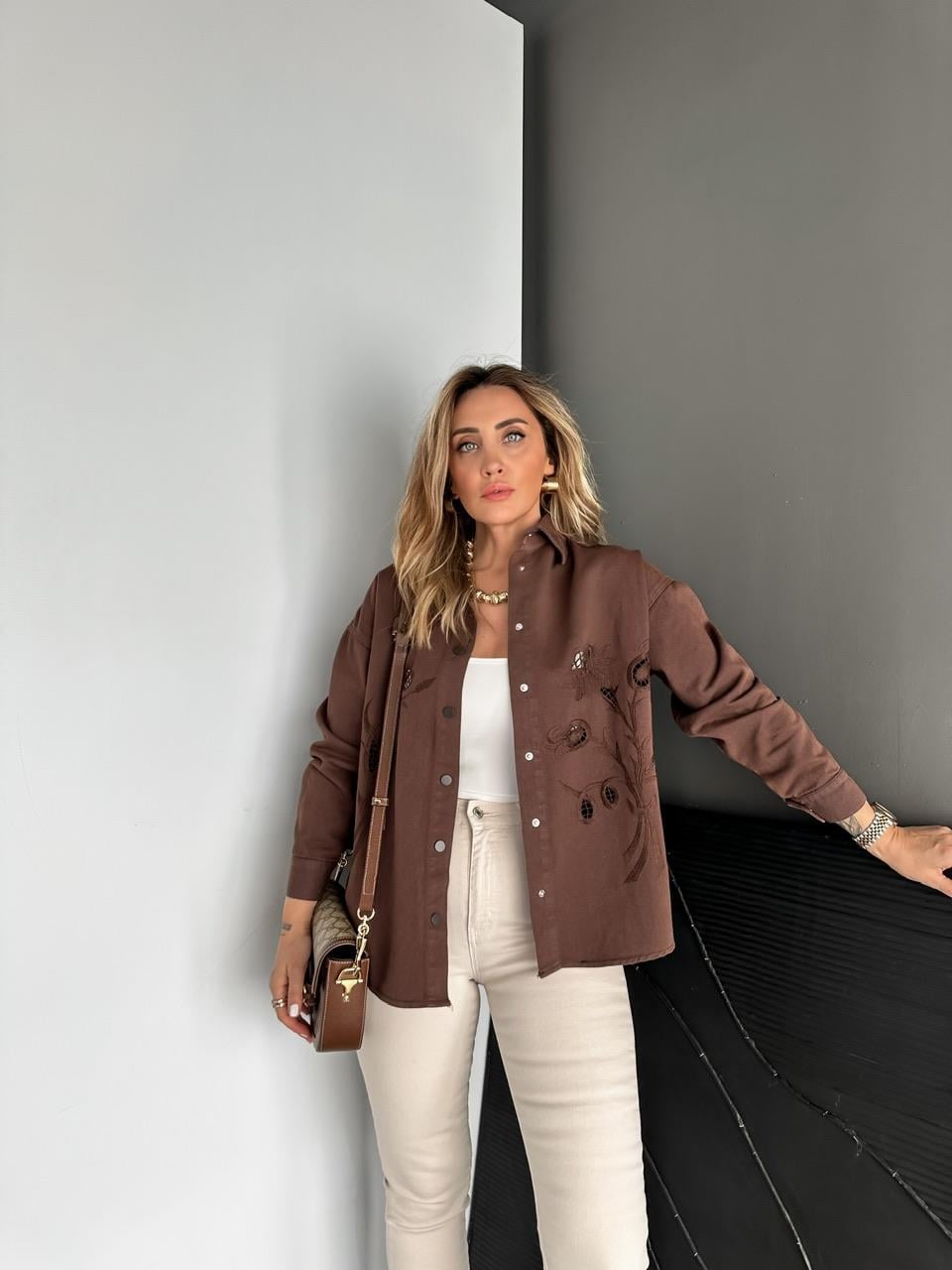Kahve Nakışlı Marka Model Ceket