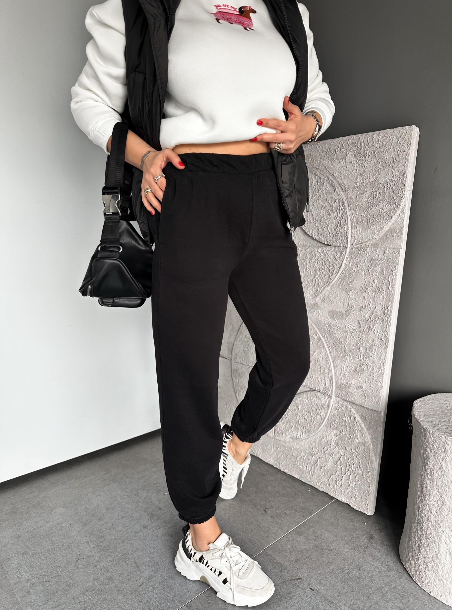 Siyah Lastikli Jogger Eşofman
