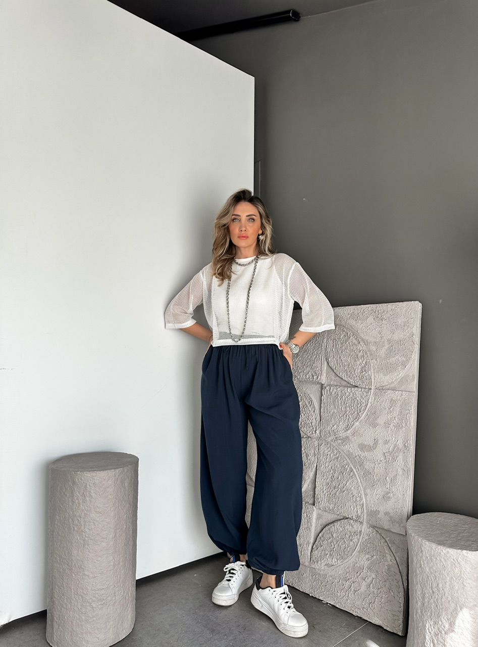 Beyaz File Giydirmeli Bluz