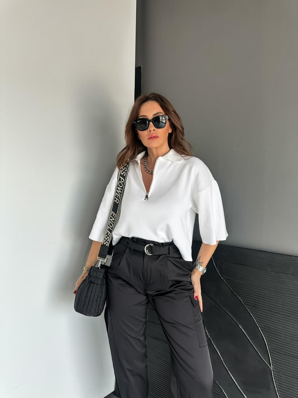 Beyaz Polo Yaka Fermuarlı Basic Triko Kazak