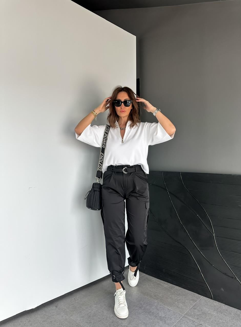 Beyaz Polo Yaka Fermuarlı Basic Triko Kazak