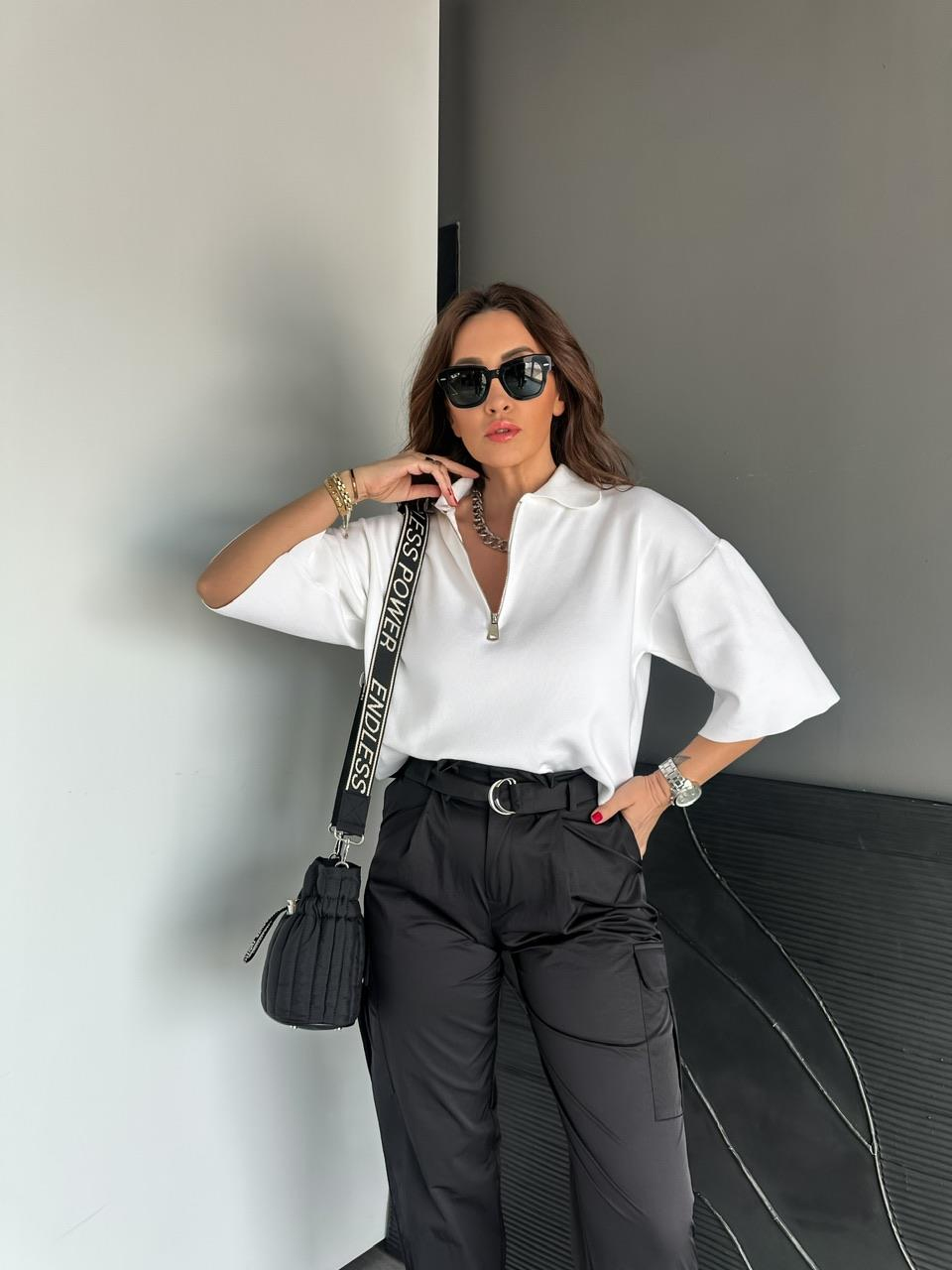 Beyaz Polo Yaka Fermuarlı Basic Triko Kazak