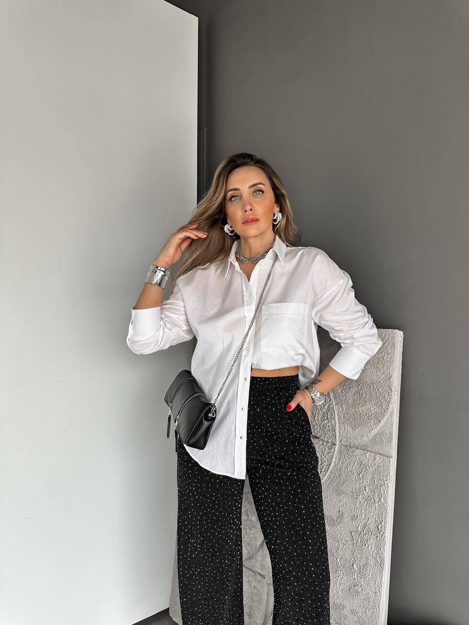 Beyaz Tek Cepli Basic Cotton Gömlek