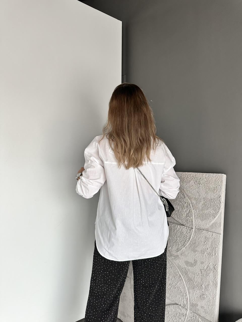 Beyaz Tek Cepli Basic Cotton Gömlek