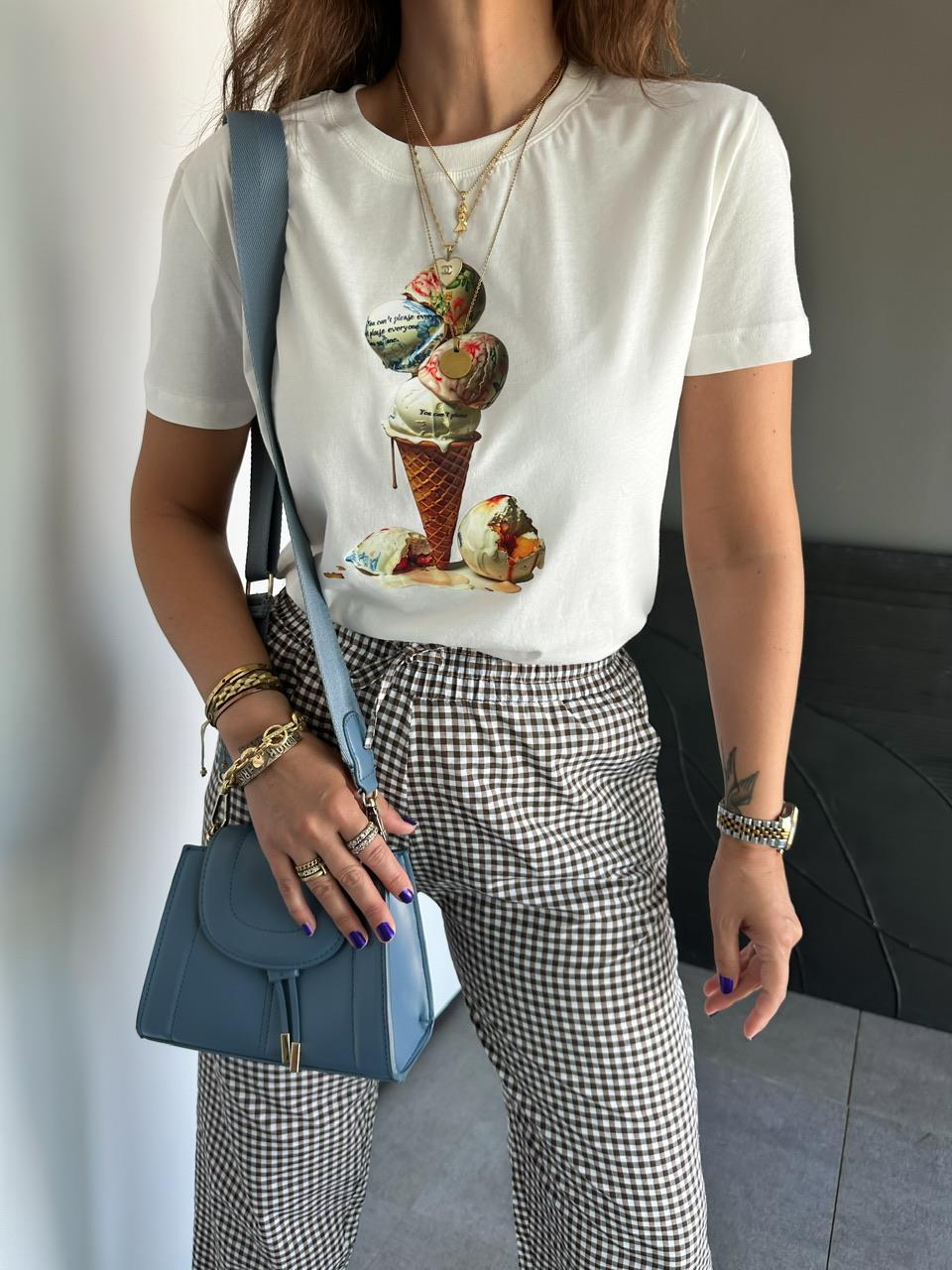 Dondurma Baskılı Basic Tshirt