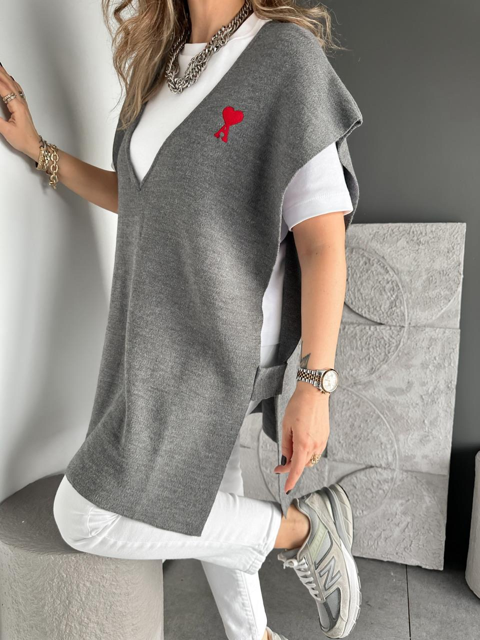 Gri Logolu Triko Tunik