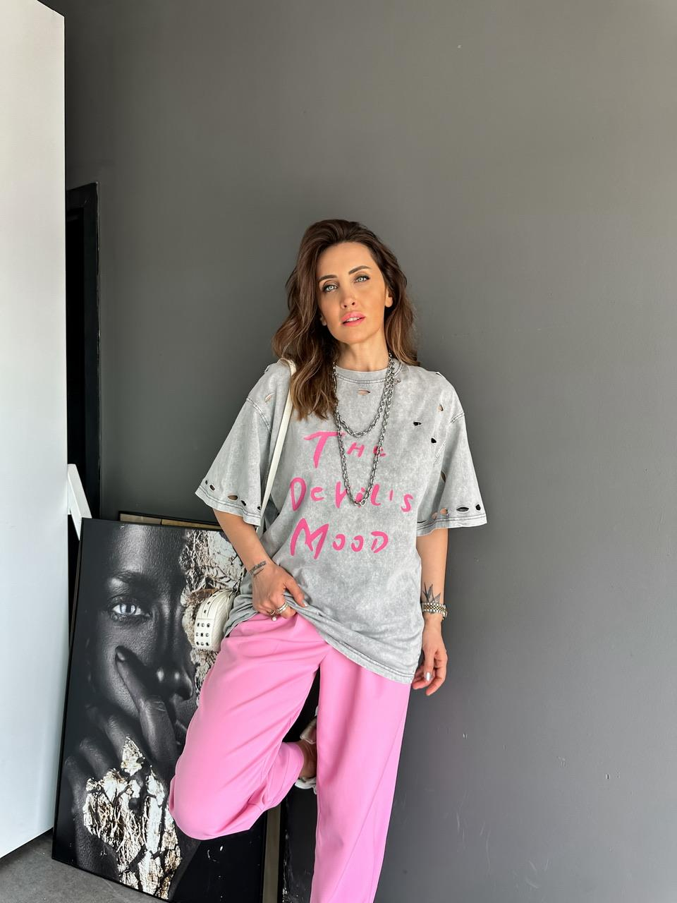 Gri Yıkamalı Devil Tshirt