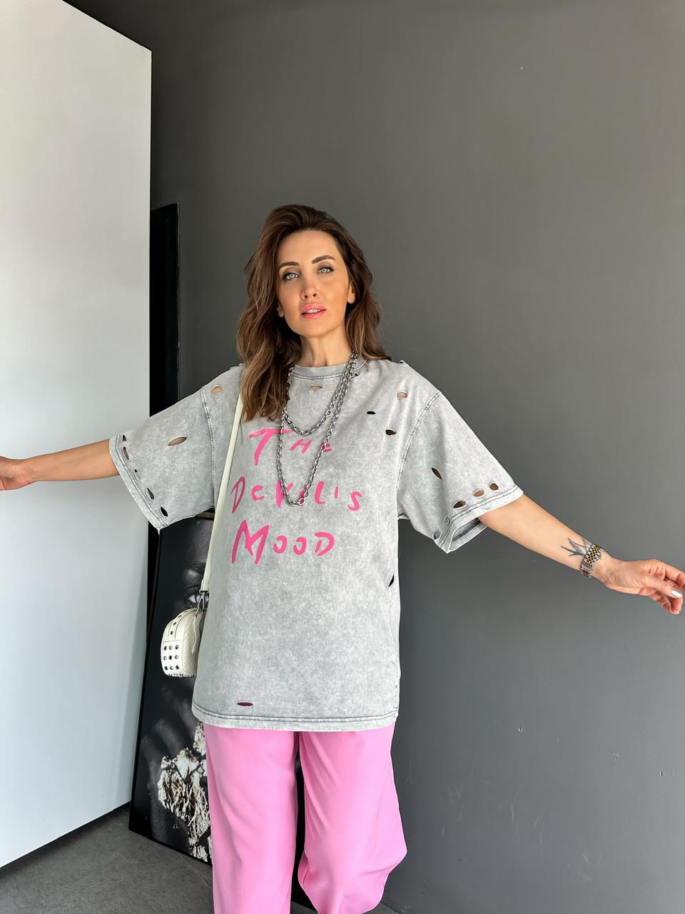 Gri Yıkamalı Devil Tshirt