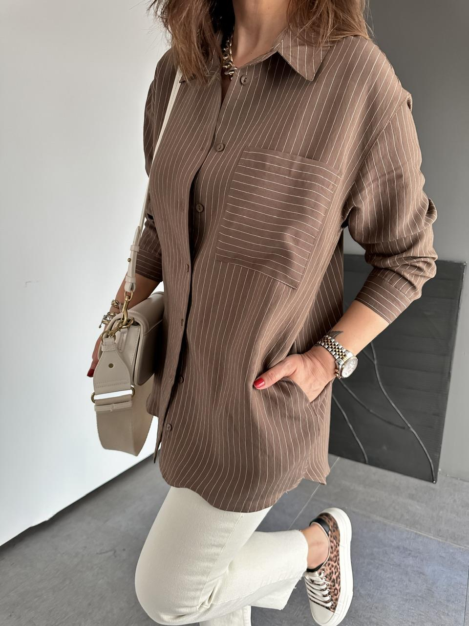 Kahve Çizgili Cepli Basic Gömlek
