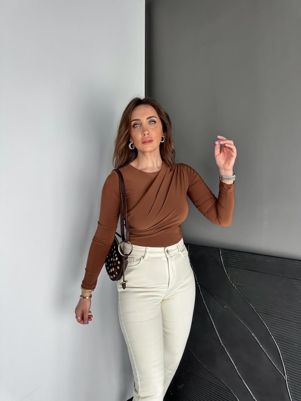 Kahve Drapeli Jarse Bluz