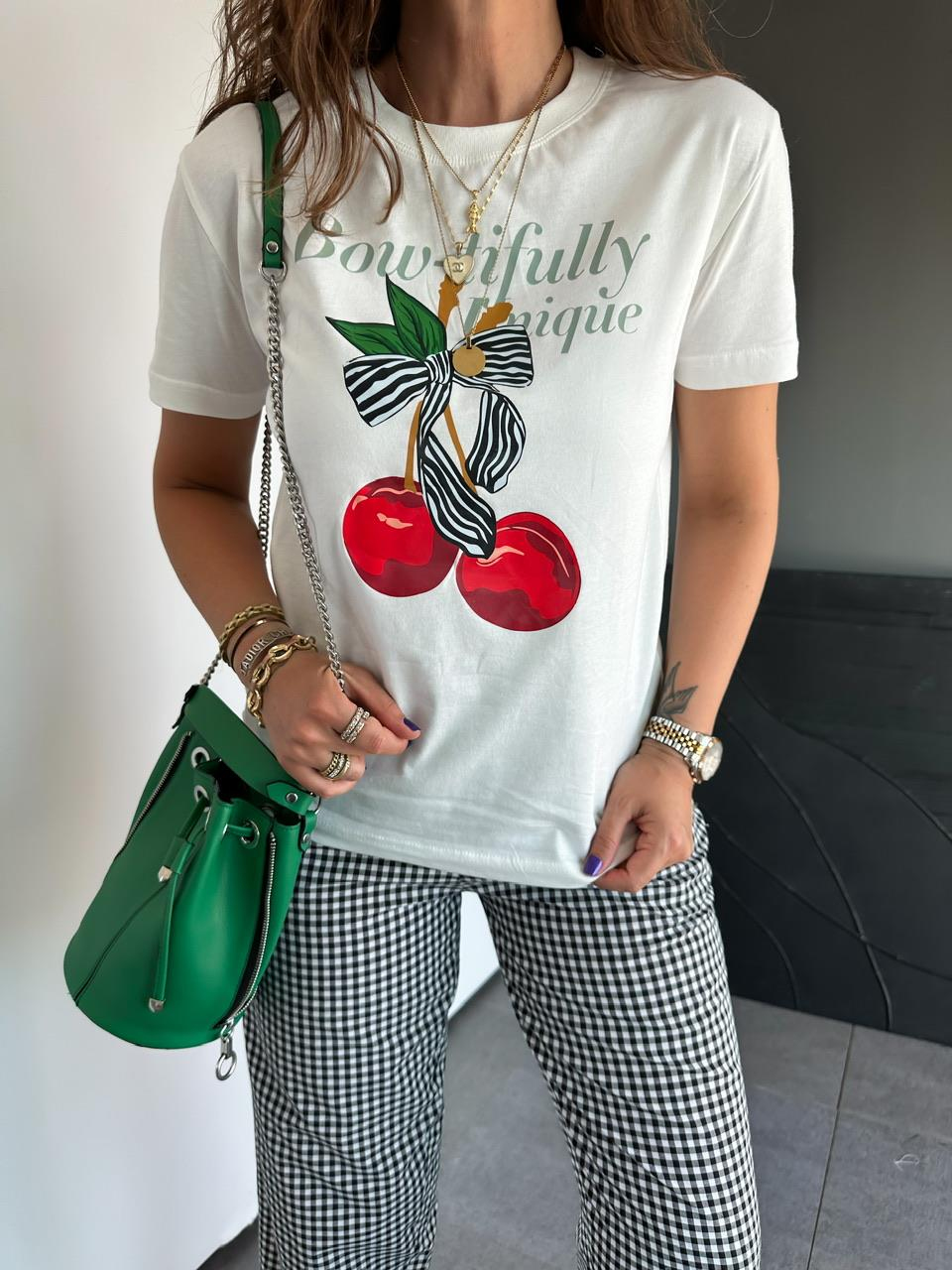 Kiraz Baskılı Unique Tshirt