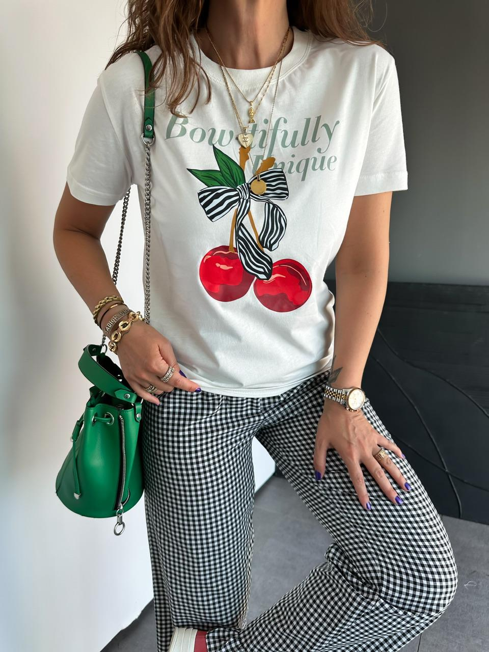 Kiraz Baskılı Unique Tshirt