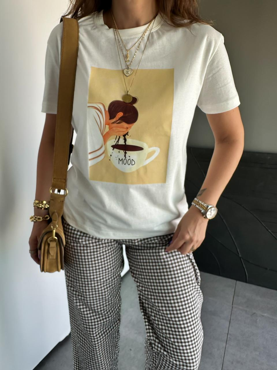 Kız Figürlü Mood Tshirt