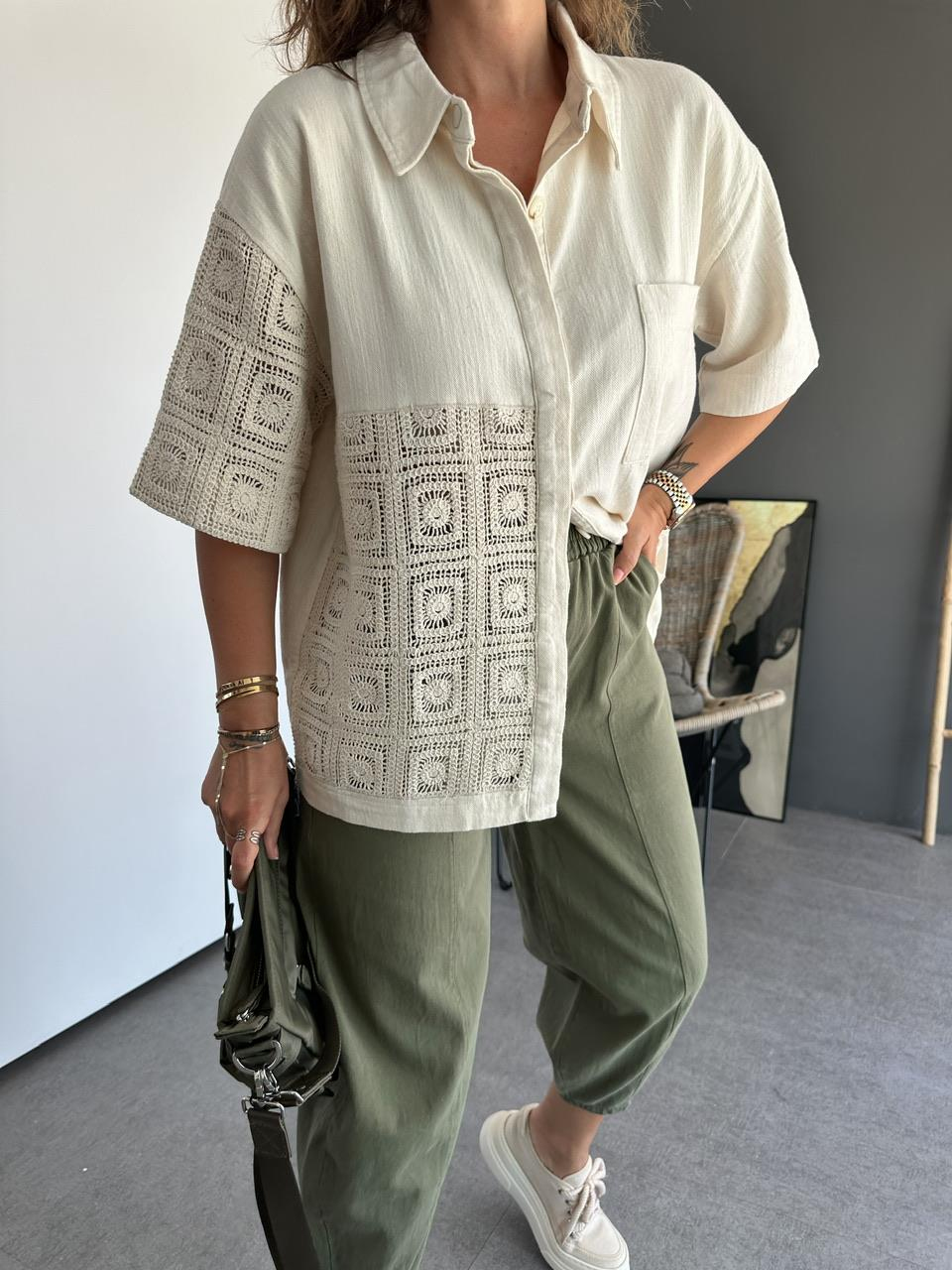 Krem Patchwork Detaylı Ceket