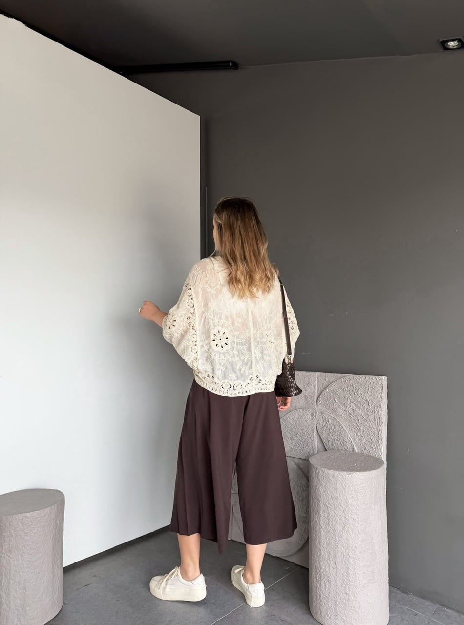 Krem Pullu Dantelli Bohem Bluz