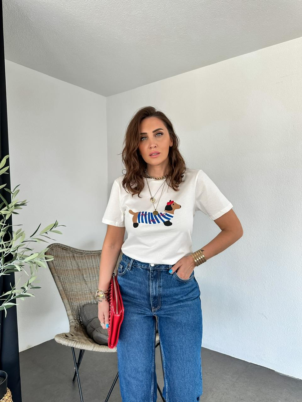 Krem Sevimli Köpek Baskılı Tshirt