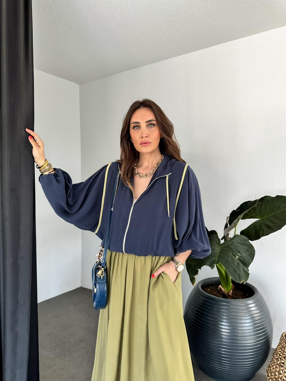 Lacivert Biyeli Kapşonlu Soft Ceket