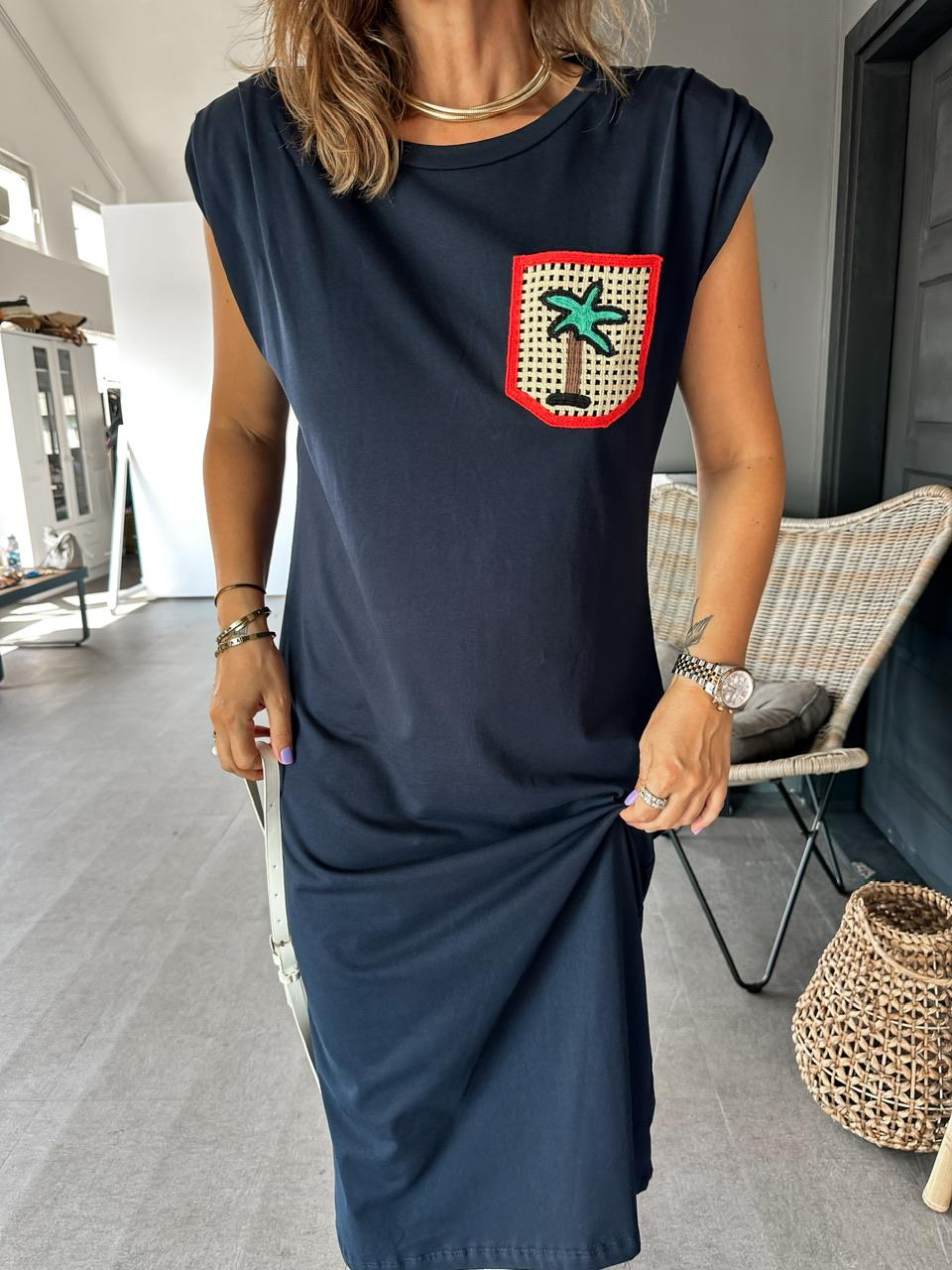 Lacivert Sırt Detaylı Basic Elbise