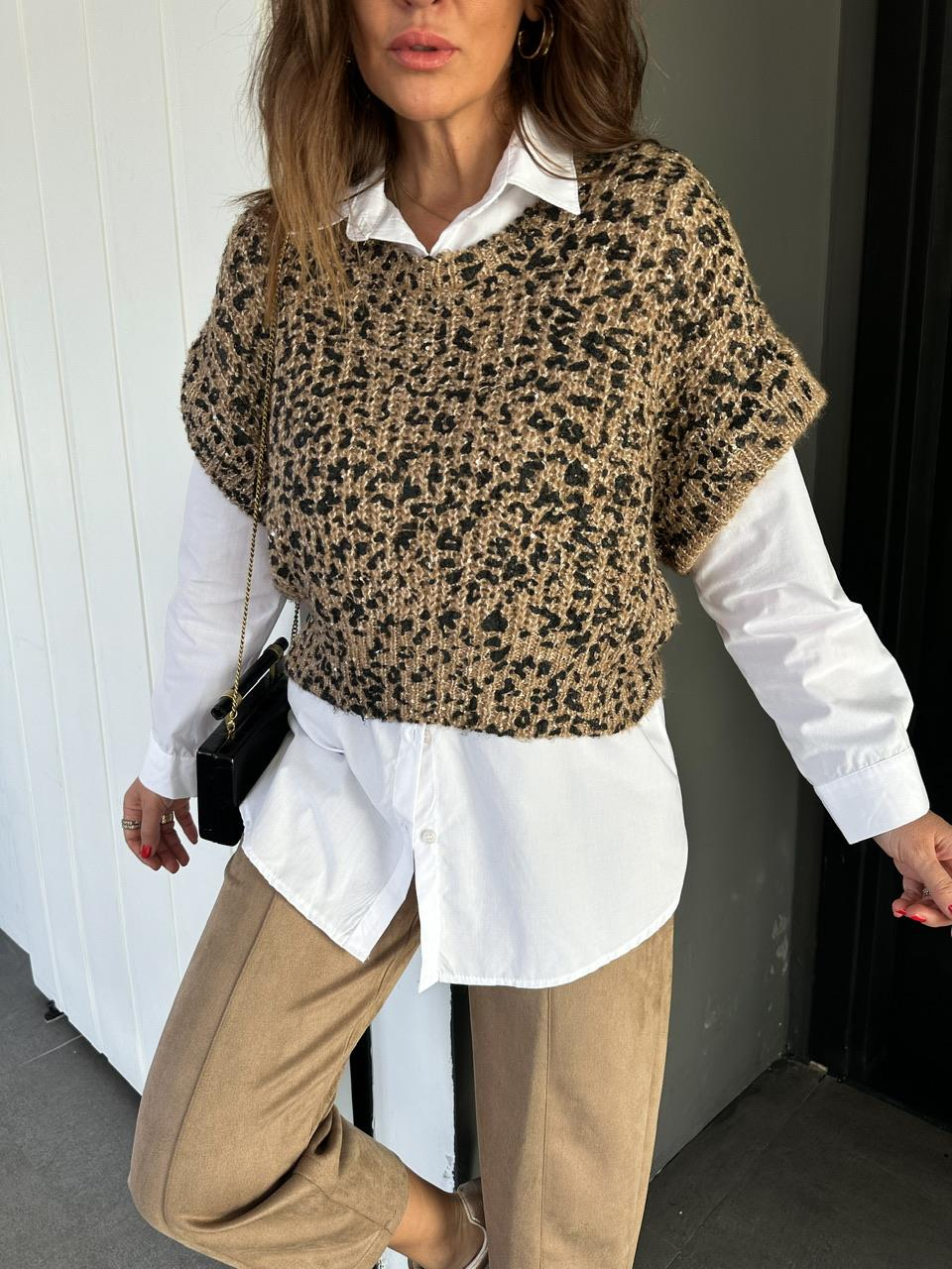 Leopar Pullu Gömlekli Triko