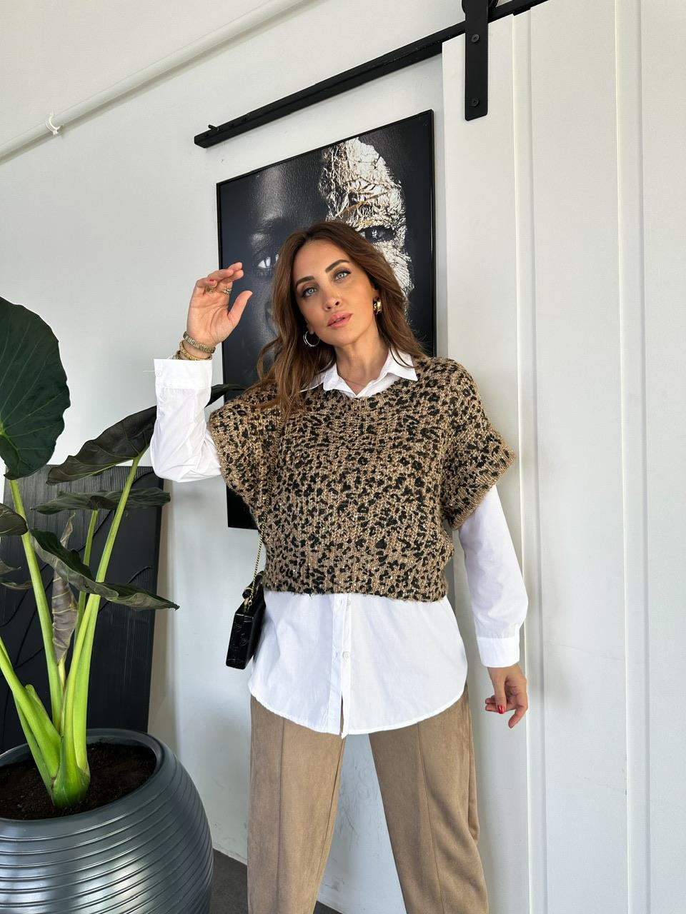 Leopar Pullu Gömlekli Triko