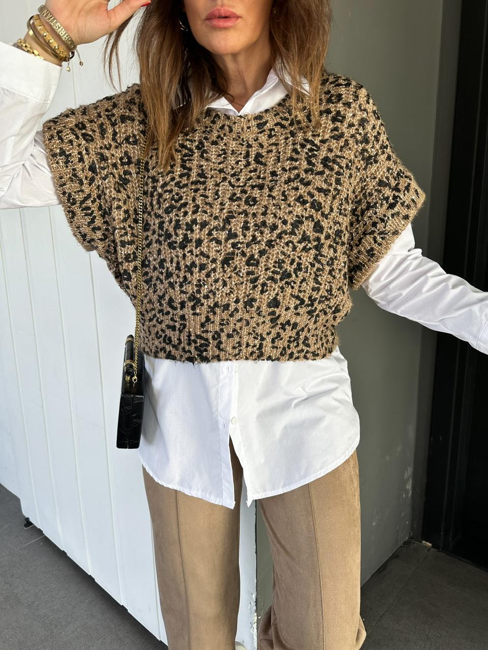 Leopar Pullu Gömlekli Triko