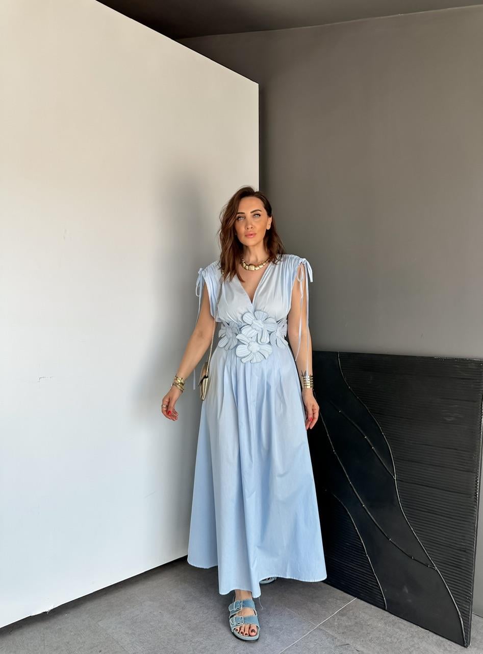 Mavi Çiçekli Aksesuarlı Elbise
