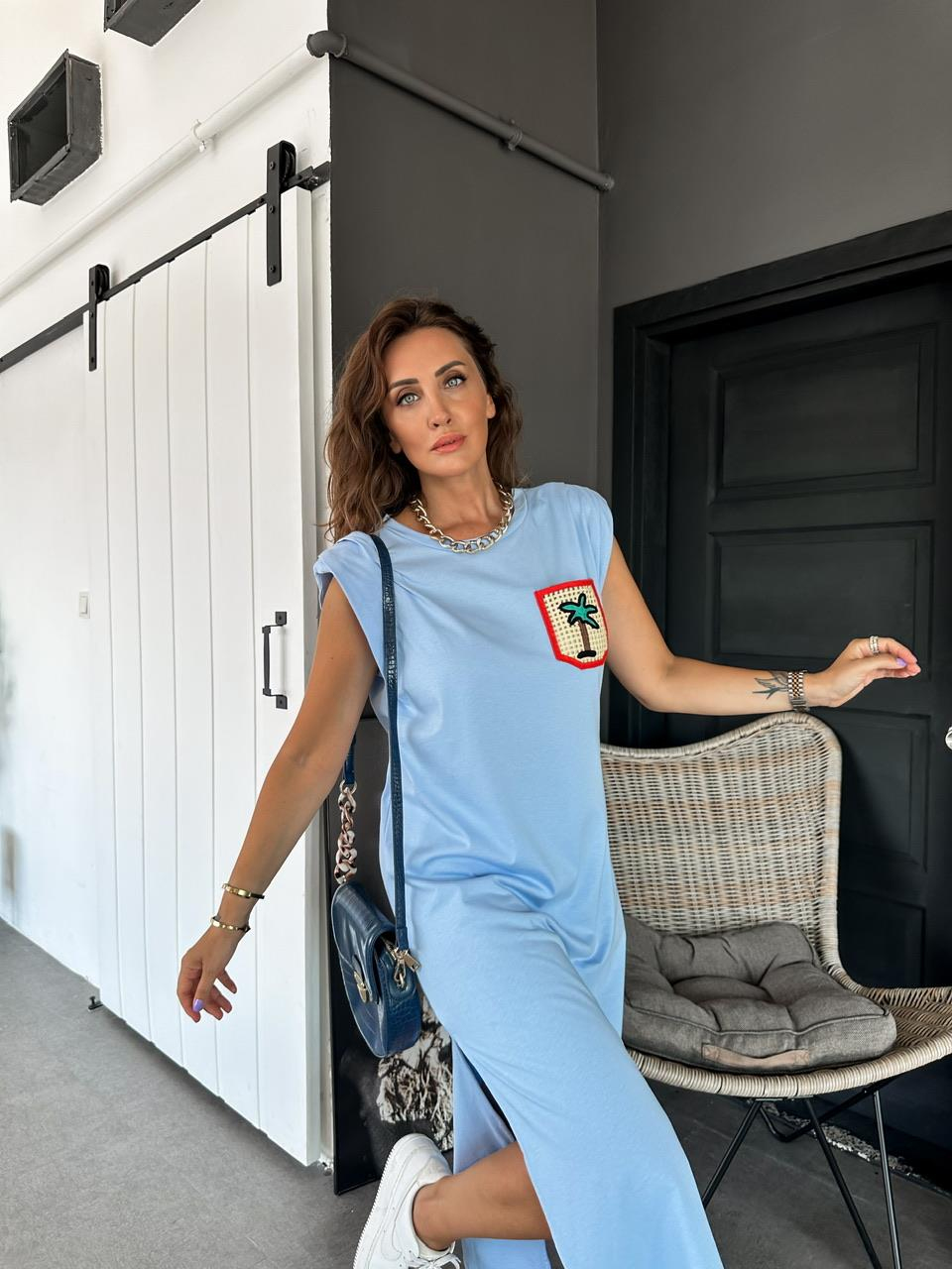 Mavi Sırt Detaylı Basic Elbise