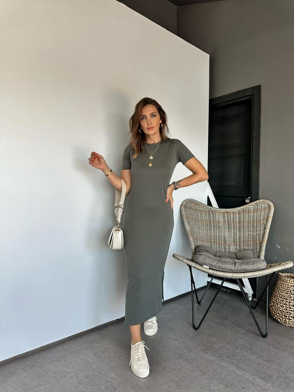 Natural Yeşil Modal Yırtmaçlı Basic Elbise