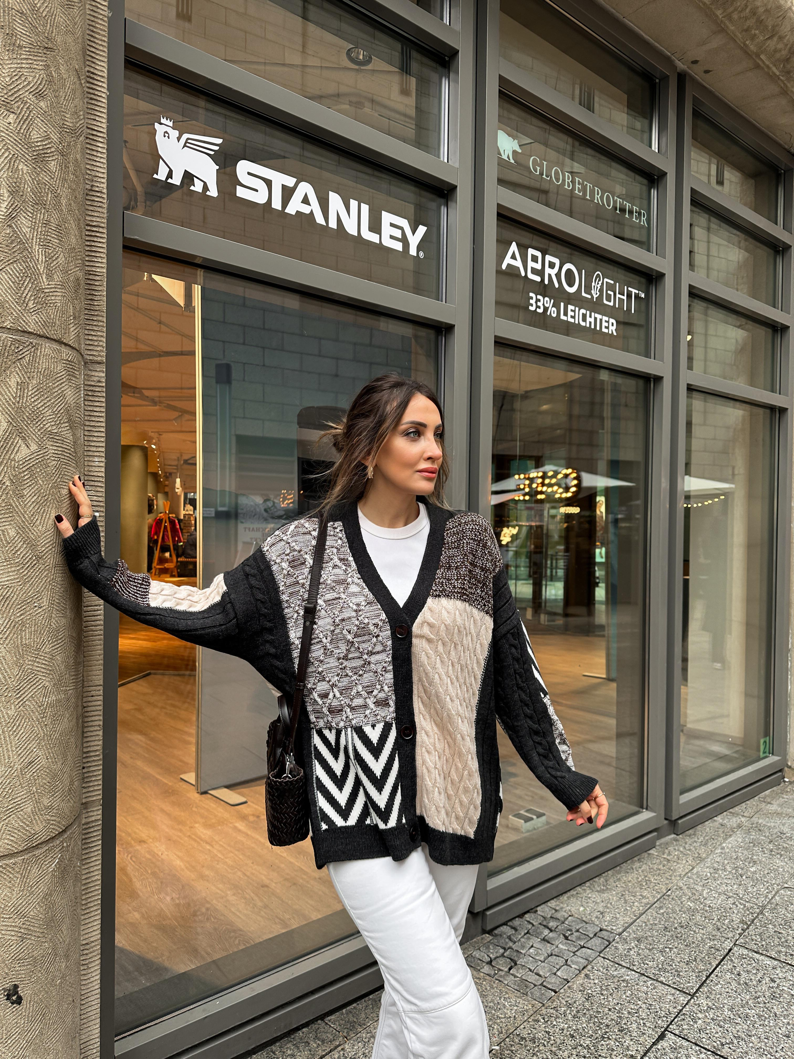 Patchwork Desenli Düğmeli Hırka