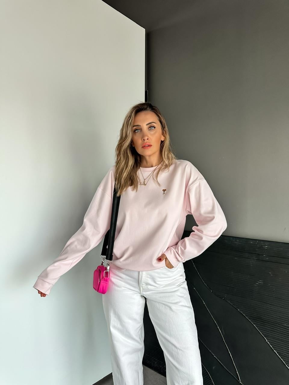 Pembe Logolu Marka Model Sweatshirt