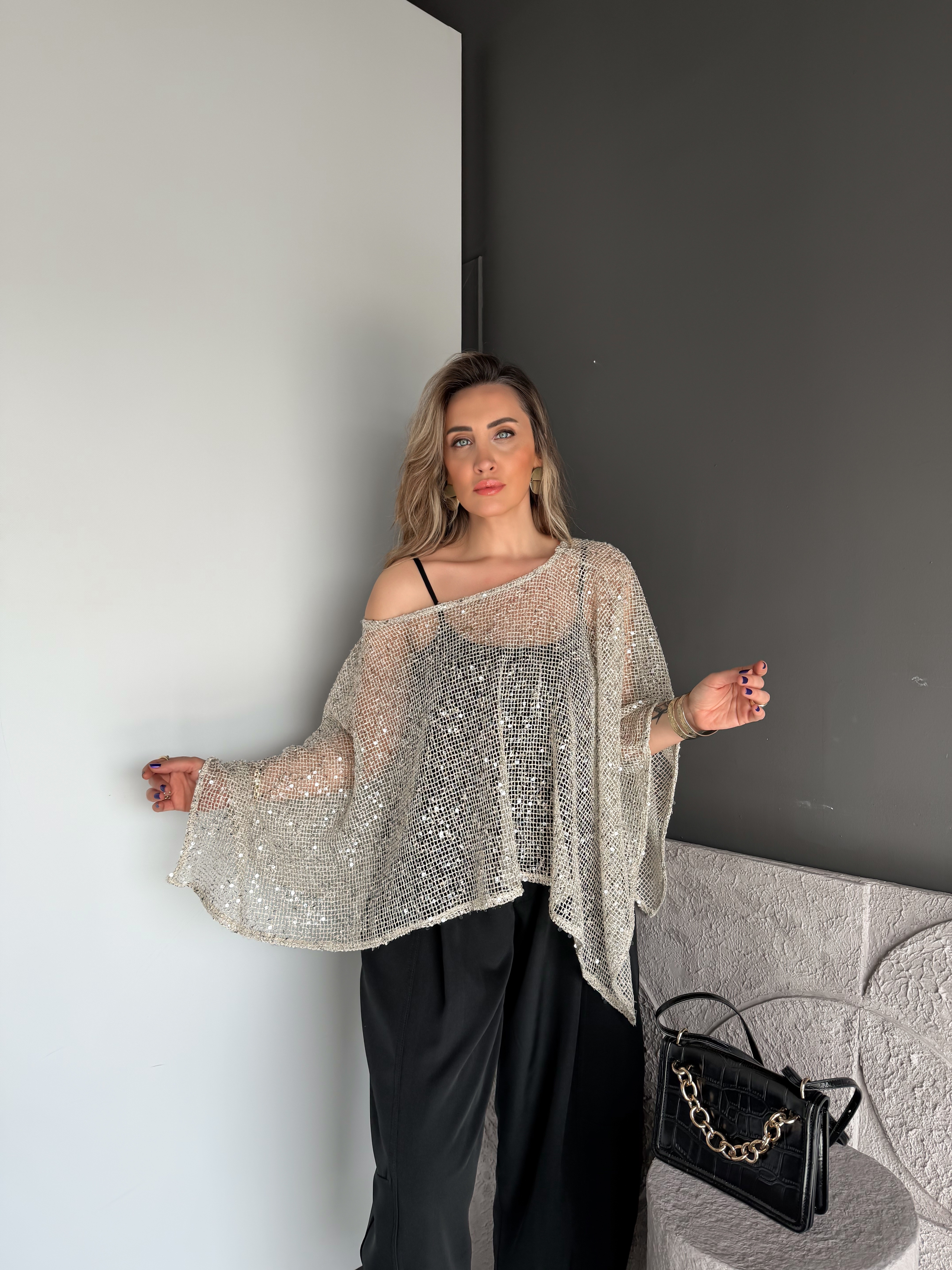 Pullu Atletli Pelerin Bluz