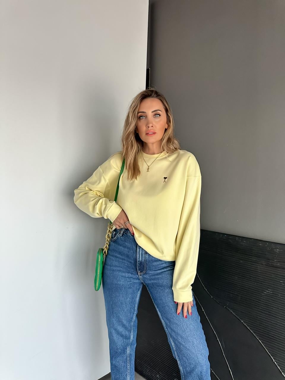 Sarı Logolu Marka Model Sweatshirt