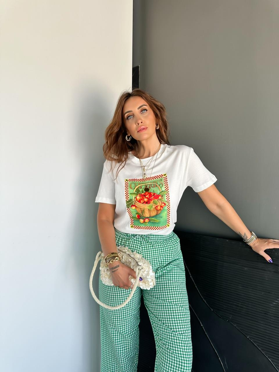 Sepet Cherries Baskılı Tshirt
