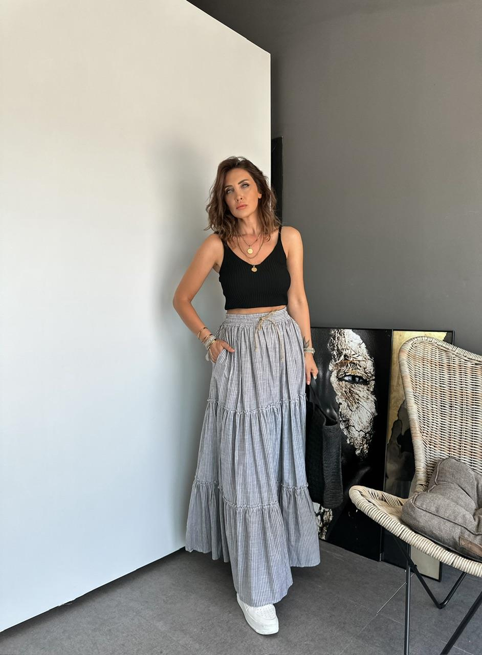 Siyah Askılı Triko Crop