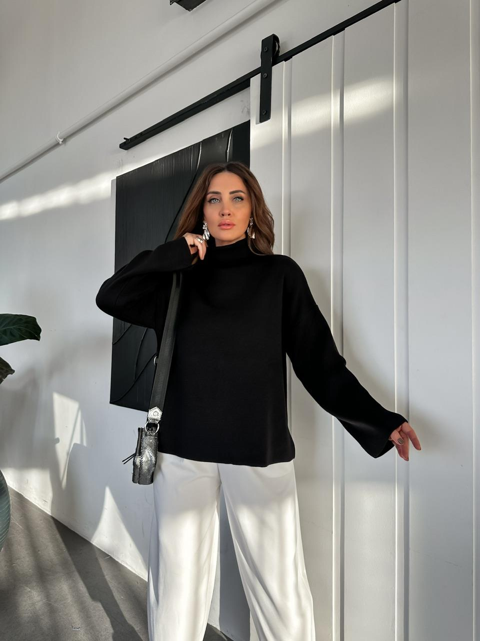 Siyah Balıkçı Yaka Basic Kazak