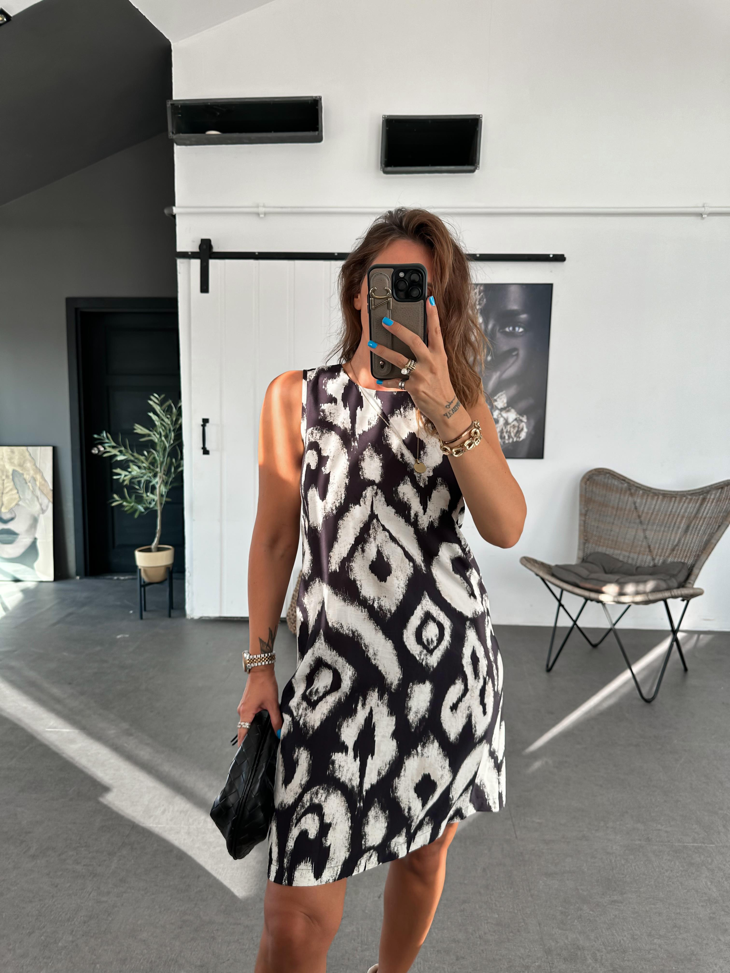 Siyah Batik Desen Basic Elbise