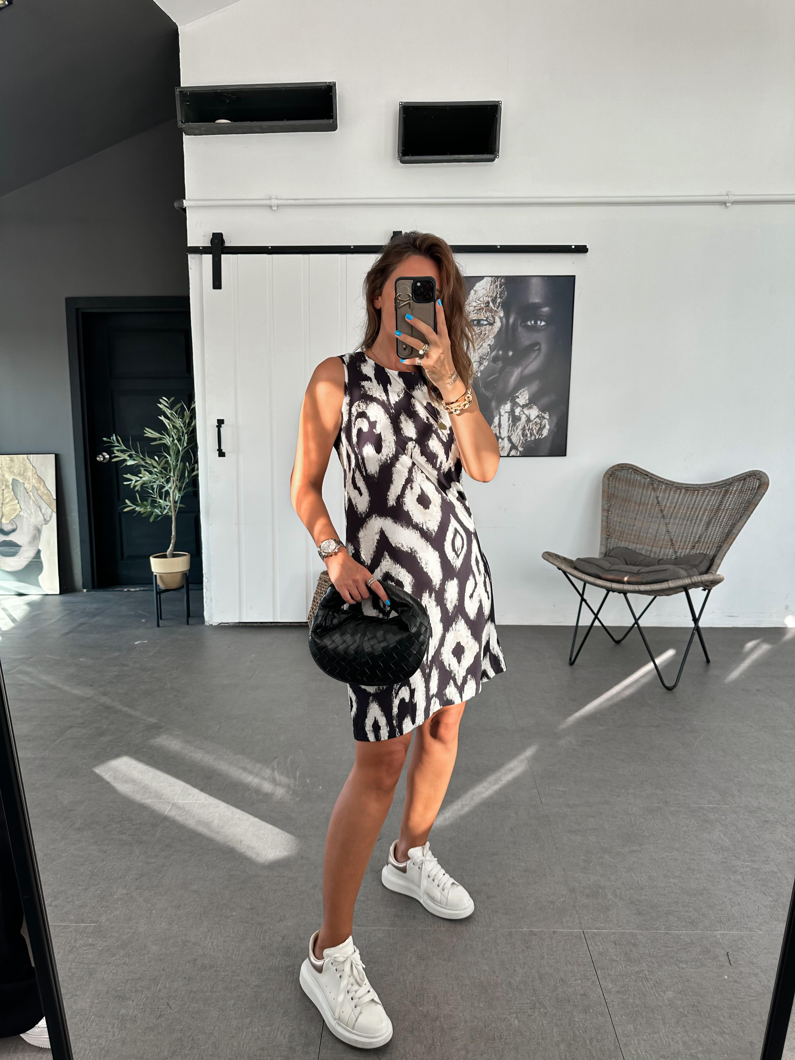 Siyah Batik Desen Basic Elbise