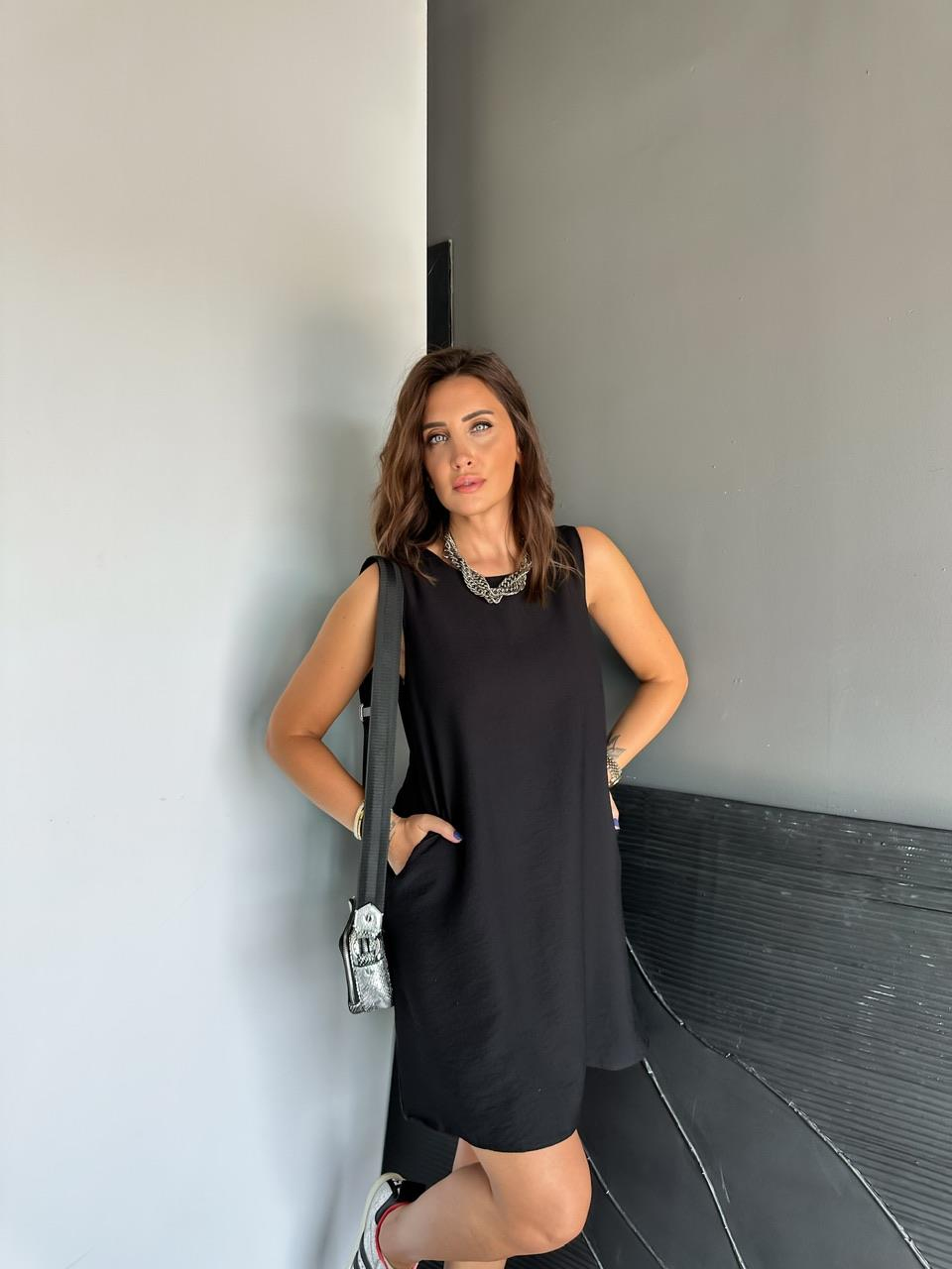 Siyah Cepli Basic Cotton Elbise