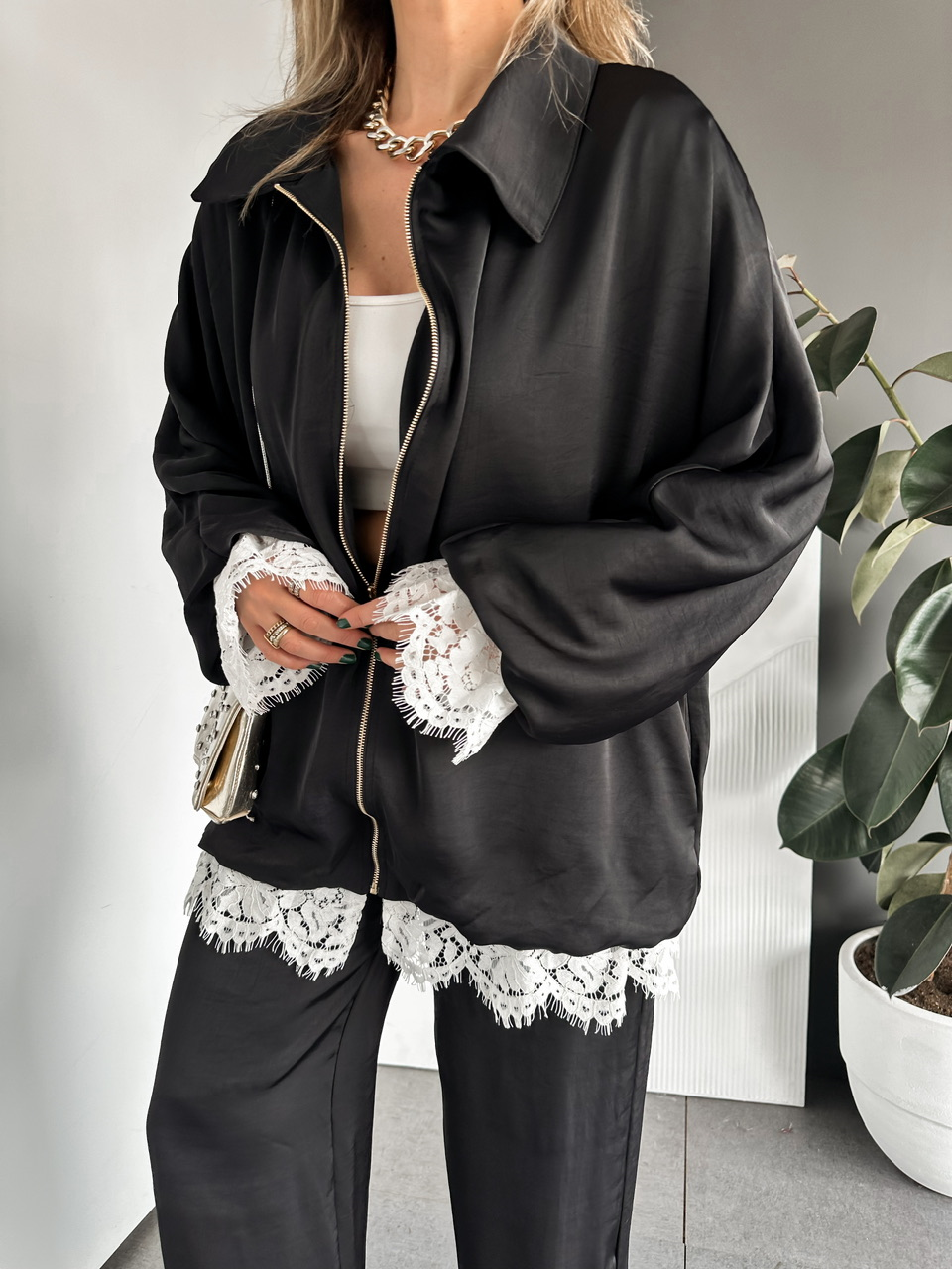 Siyah Dantelli Şalvar Takım