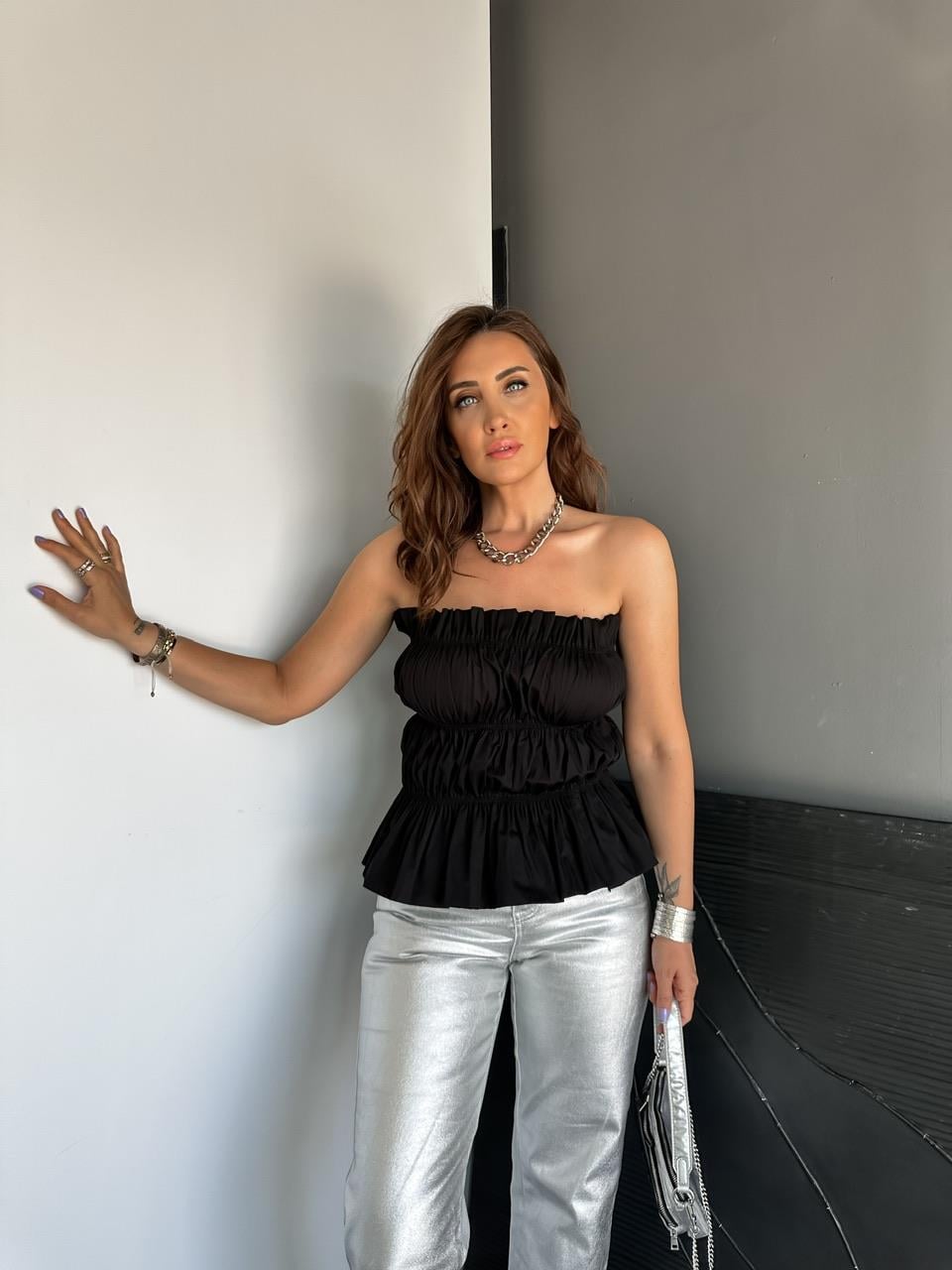 Siyah Drapeli Straplez Bluz
