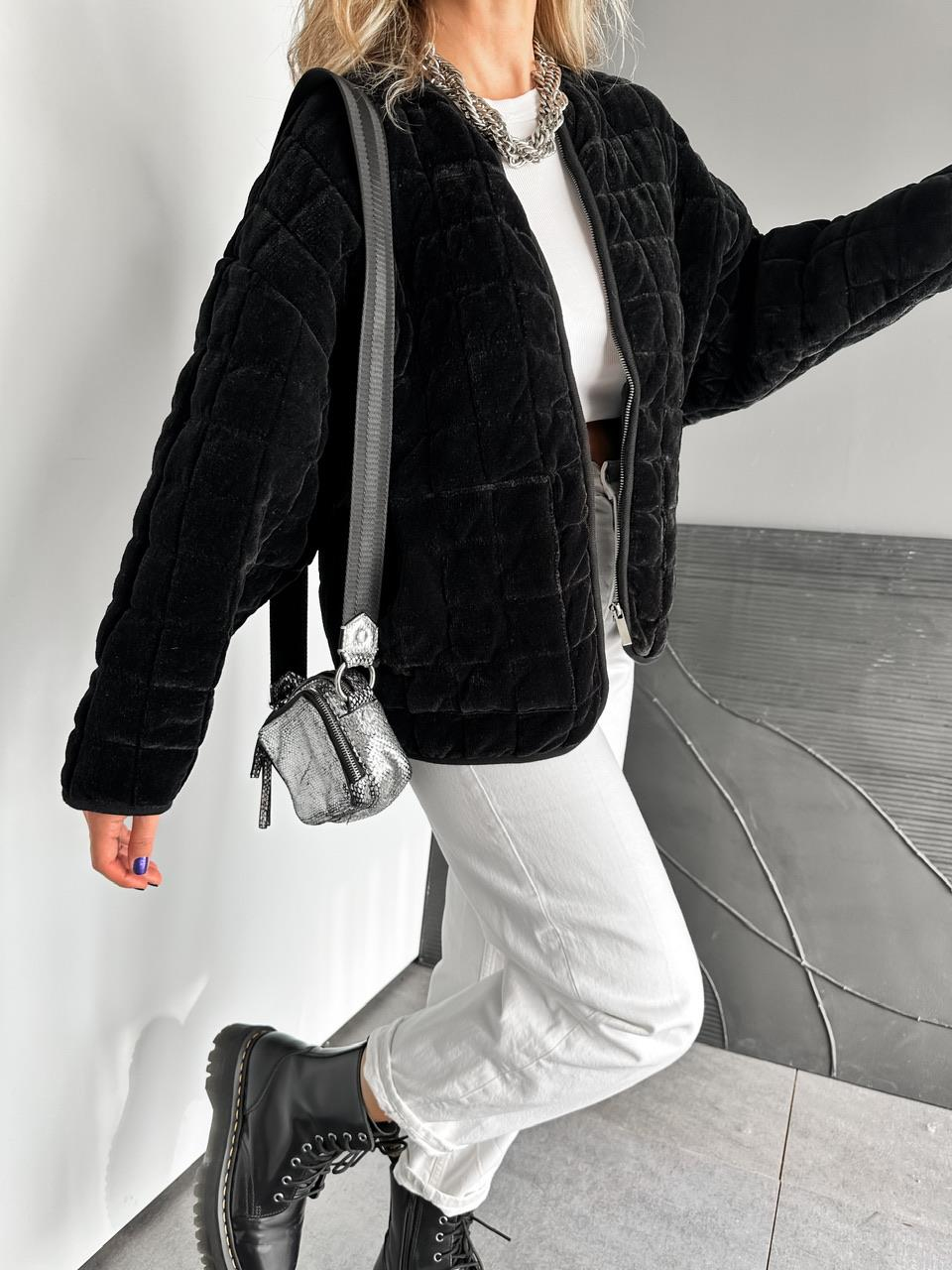 Siyah Kadife Orijinal Marka Mont