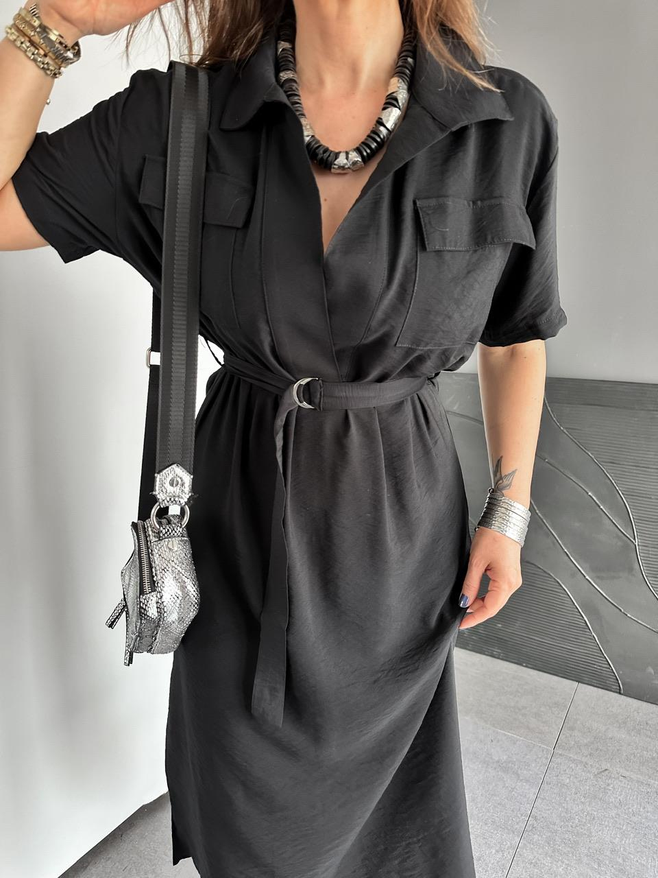 Siyah Kapak Cepli Kuşaklı Basic Elbise