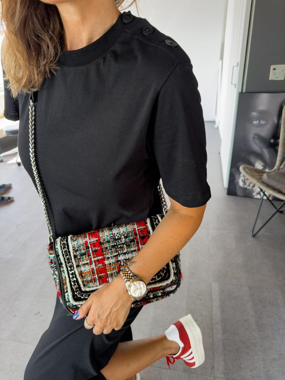 Siyah Omzu Düğmeli Basic Elbise