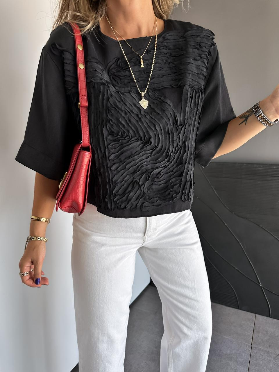 Siyah Parça Dikişli Tasarım Soft Bluz