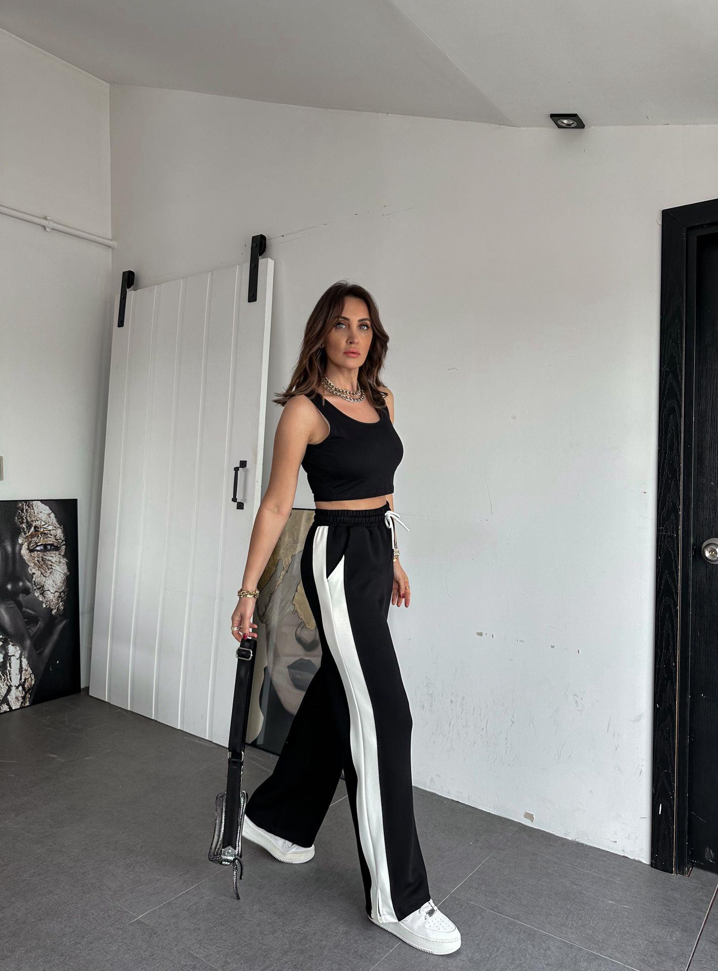 Siyah Penye Basic Crop